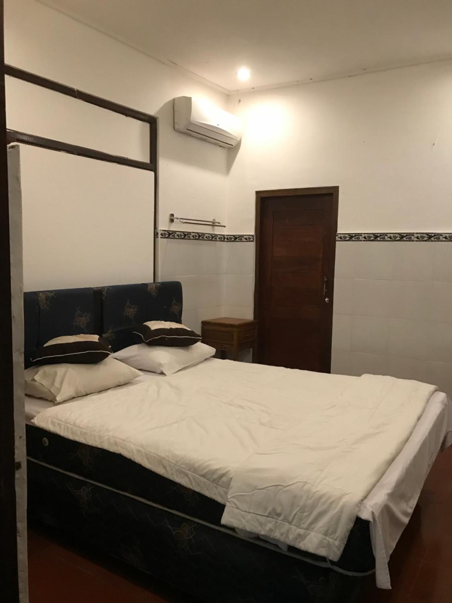 1Bd Guest House In Family Compound1, 15 Minute Walk To Yoga Barn Ubud Kültér fotó