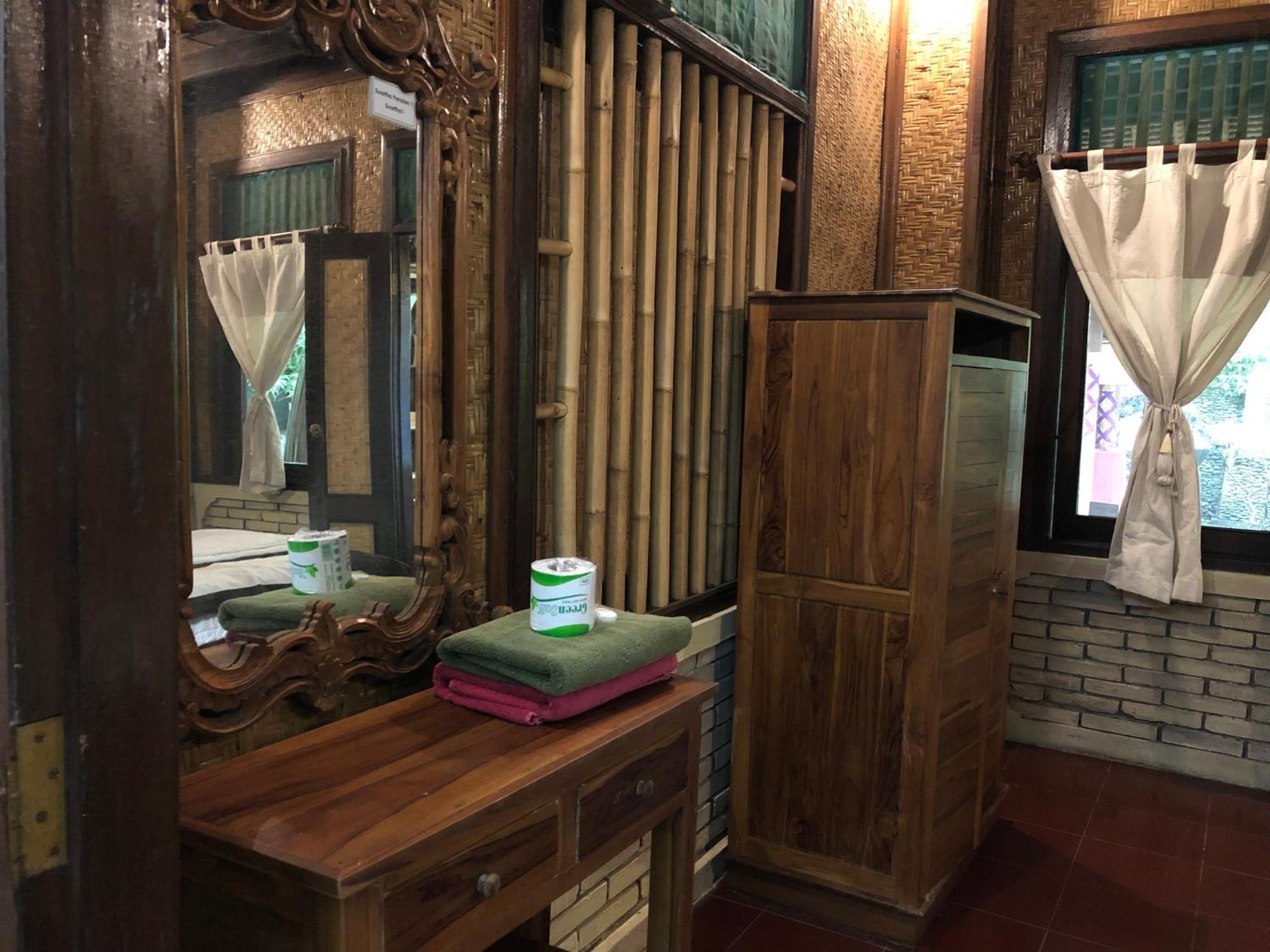1Bd Guest House In Family Compound1, 15 Minute Walk To Yoga Barn Ubud Kültér fotó